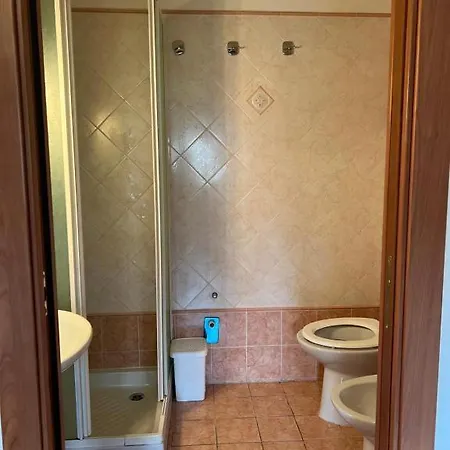 Tiburtina Centro Metro Rebbibia Guest house *